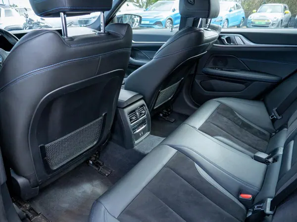 BMW i4 - Photo 24