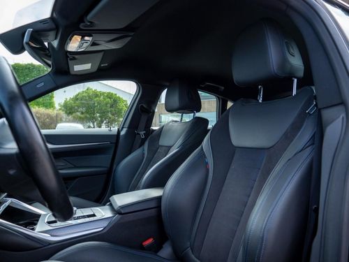 BMW i4 - Photo 23