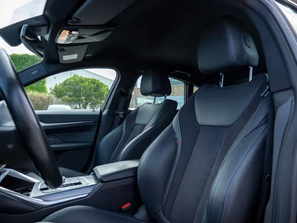BMW i4 - Photo 23