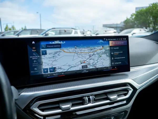 BMW i4 - Photo 33