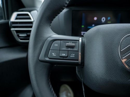 Citroen e-C4 X - Photo 27