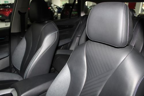 MG MG5 - Photo 10