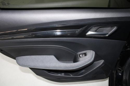 MG MG5 - Photo 12