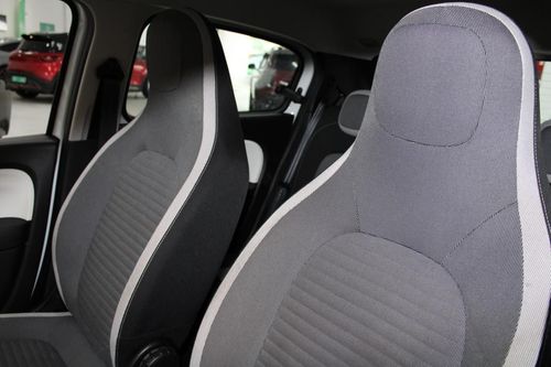 Renault Twingo - Photo 11