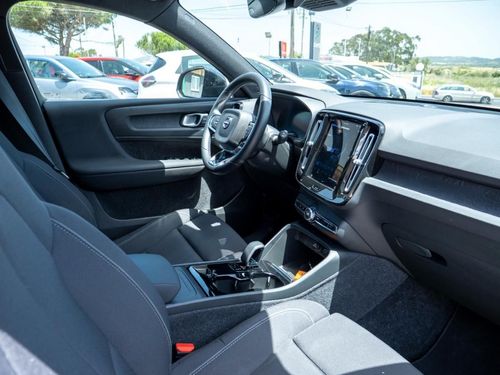 Volvo XC 40 - Photo 16