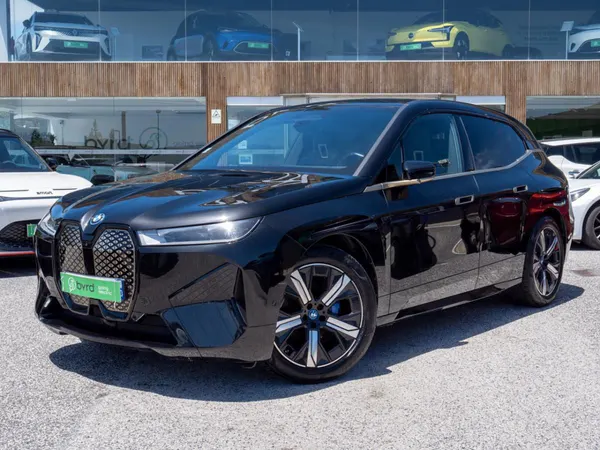 BMW iX - Photo 2