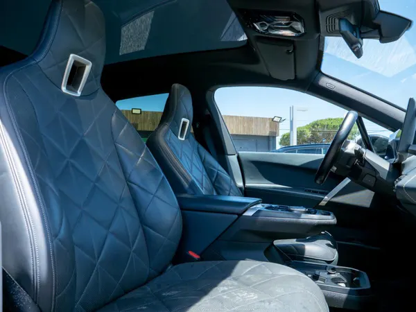 BMW iX - Photo 19