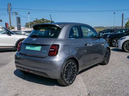 Fiat 500e - Photo 14