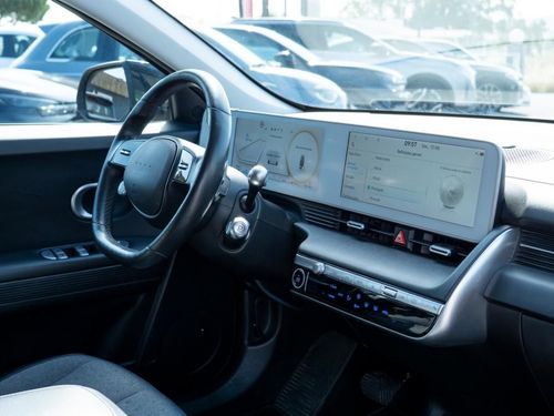 Hyundai Ioniq 5 - Photo 16