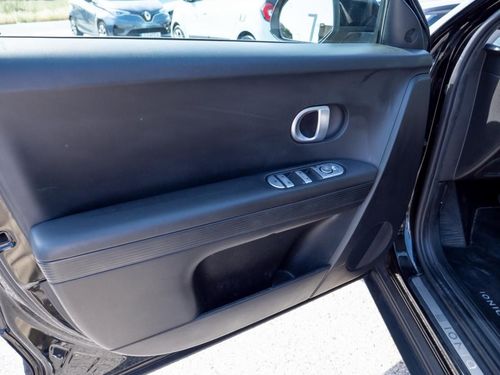 Hyundai Ioniq 5 - Photo 18