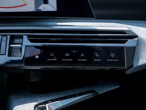 Peugeot E-5008 - Photo 30