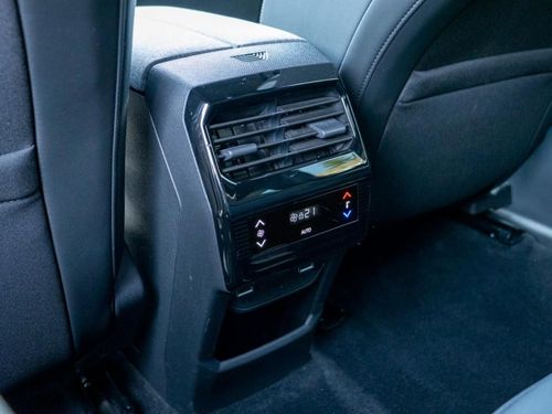 Peugeot E-5008 - Photo 28