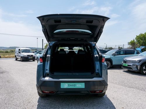 Peugeot E-5008 - Photo 13