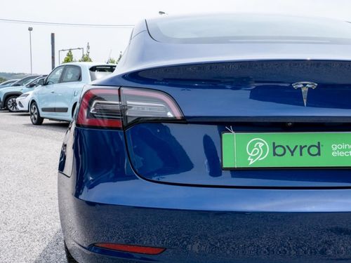 Tesla Model 3 - Photo 11