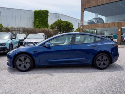 Tesla Model 3 - Photo 8