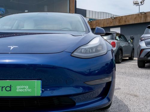 Tesla Model 3 - Photo 6