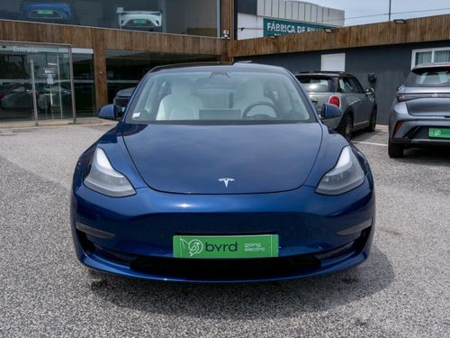 Tesla Model 3 - Photo 4