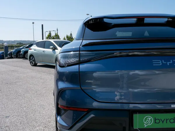 BYD Sealion 7 - Photo 11