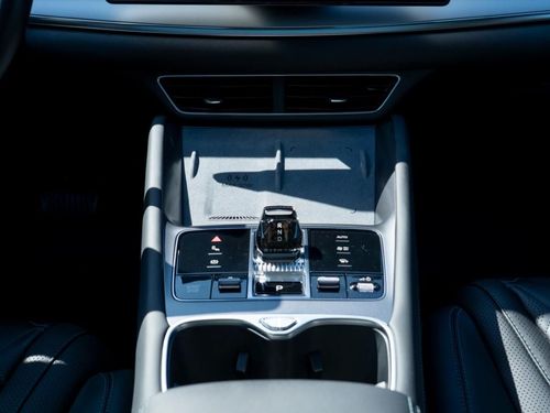 BYD Sealion 7 - Photo 30