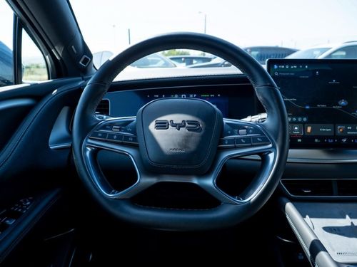 BYD Sealion 7 - Photo 32