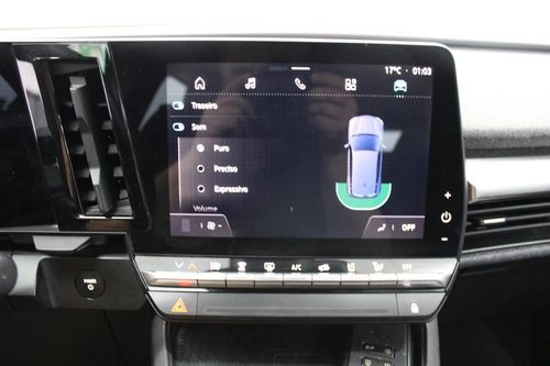 Renault Mégane E-Tech - Photo 28