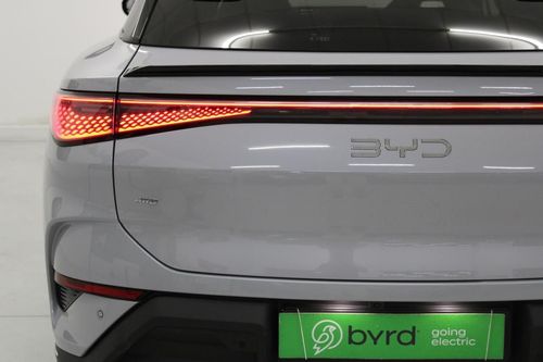 BYD Sealion 7 - Photo 6