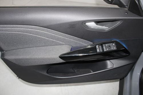 Volkswagen ID.3 - Photo 9