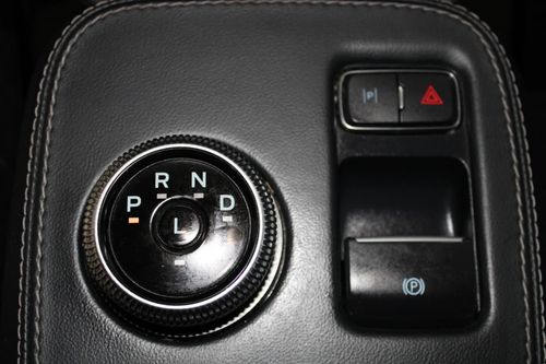 Ford Mustang Mach-E - Photo 18