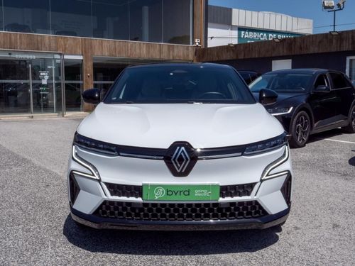 Renault Mégane E-Tech - Photo 4