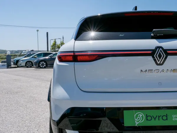 Renault Mégane E-Tech - Photo 11
