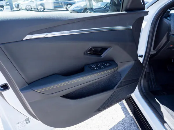 Renault Mégane E-Tech - Photo 18
