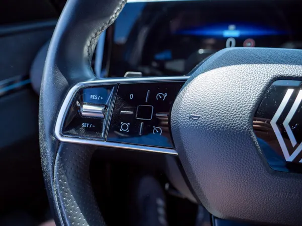 Renault Mégane E-Tech - Photo 28