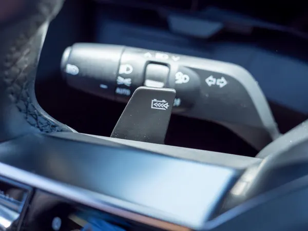 Renault Mégane E-Tech - Photo 32