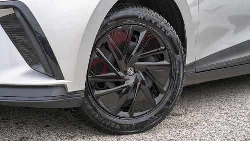 MG MG4 - Photo 3