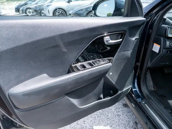 Kia e-Niro - Photo 20