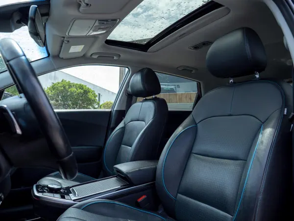 Kia e-Niro - Photo 22