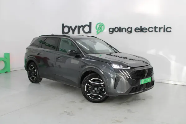 Peugeot E-5008 - Photo 2