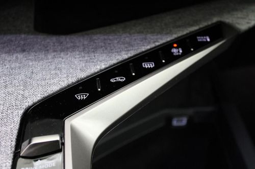 Peugeot E-5008 - Photo 25
