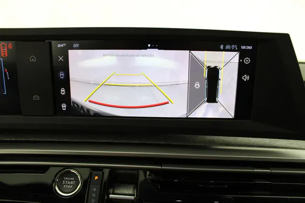 Peugeot E-5008 - Photo 28