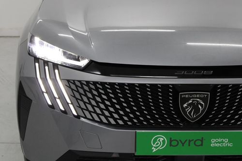 Peugeot E-3008 - Photo 4
