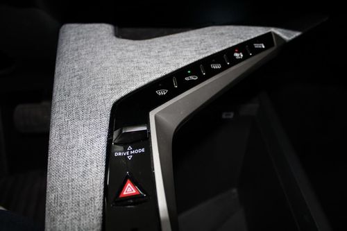 Peugeot E-3008 - Photo 19