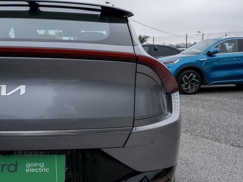 Kia EV6 - Photo 12