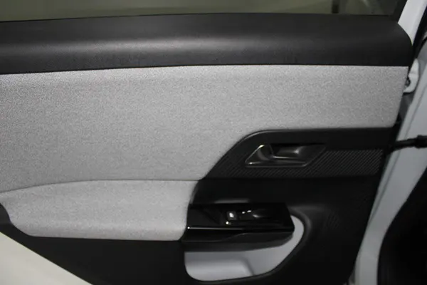 Citroen e-C5 Aircross - Photo 12