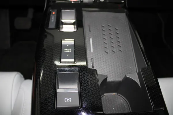 Citroen e-C5 Aircross - Photo 18