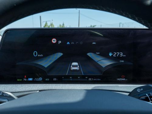 Kia EV6 - Photo 32