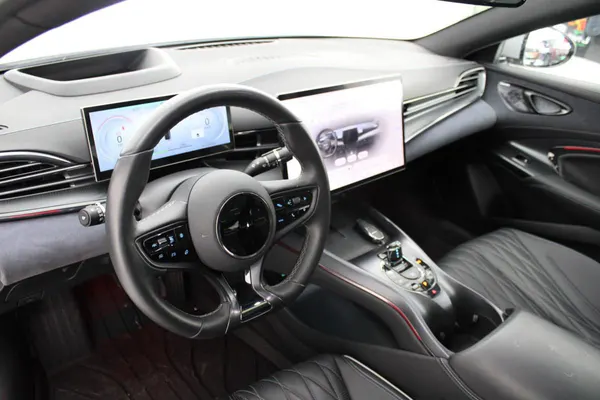 BYD Seal - Photo 11