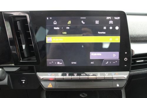 Renault Mégane E-Tech - Photo 21