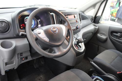 Nissan e-NV200 - Photo 12