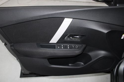 Citroen e-C4 - Photo 8