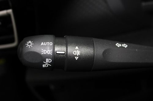 Citroen e-C4 - Photo 17